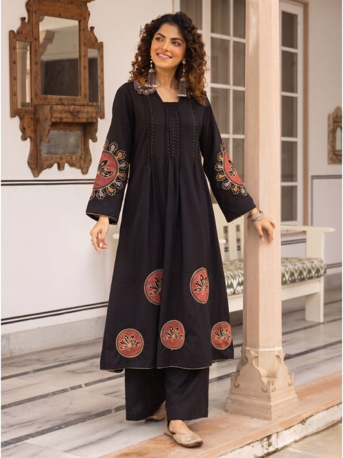 Karen ebony embroidery kurta pant set